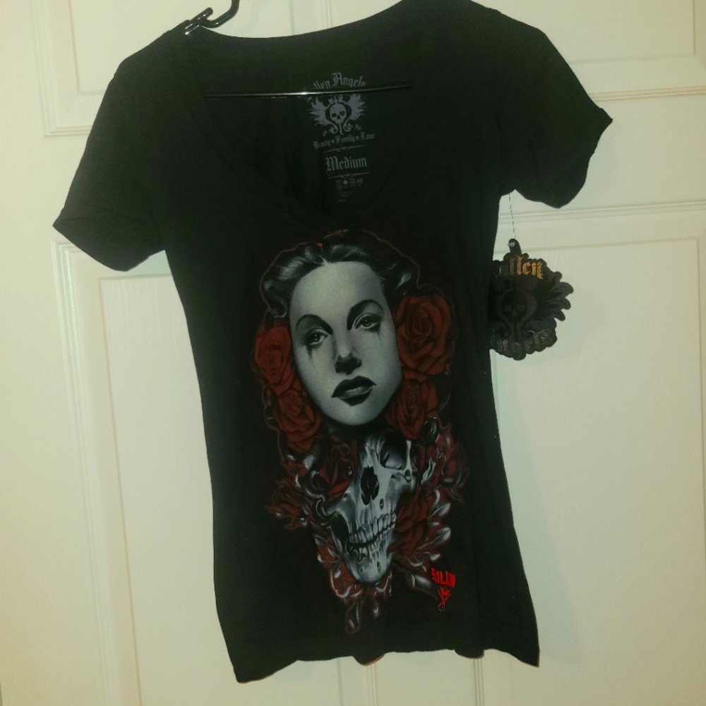 Small Sullen Tee NWT